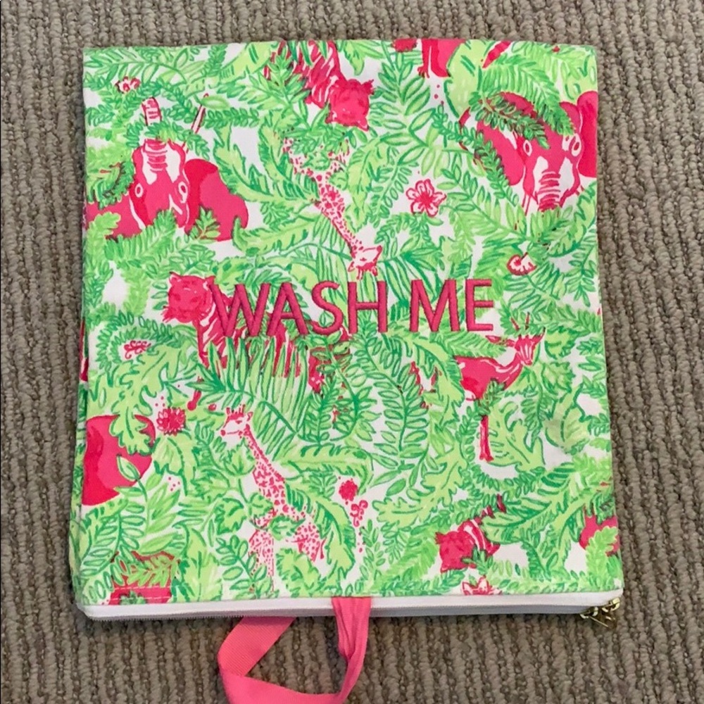 Lily Pulitzer travel bag
